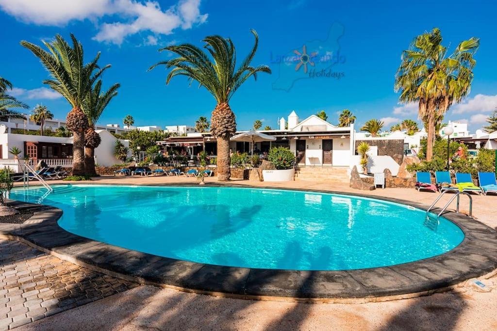 Casa Patty, Piscinas Climatizadas, Primera Linea Costa Teguise Exterior foto