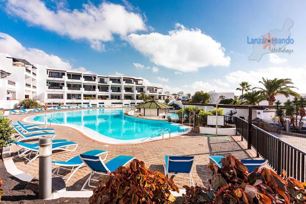 Casa Patty, Piscinas Climatizadas, Primera Linea Costa Teguise Exterior foto